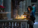 people01roman-girl-lights-candles-basilica-of-st-ary
