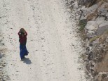 people10woman-goes-down-from-a-mountain-village-in-annapurna